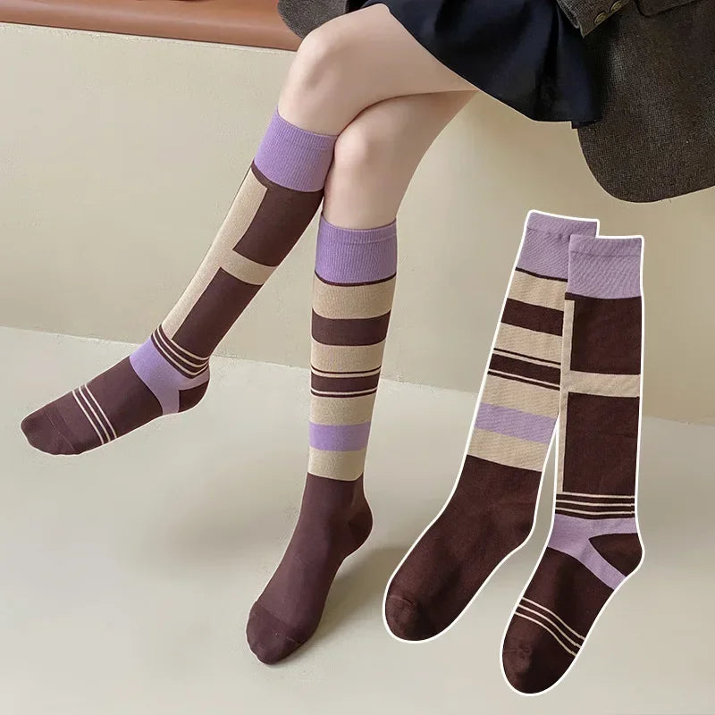 2025 Retro Color Contrast Gradient Stripes AB Knee-length Calf Socks Women Individual Fashion Cotton Sports Socking