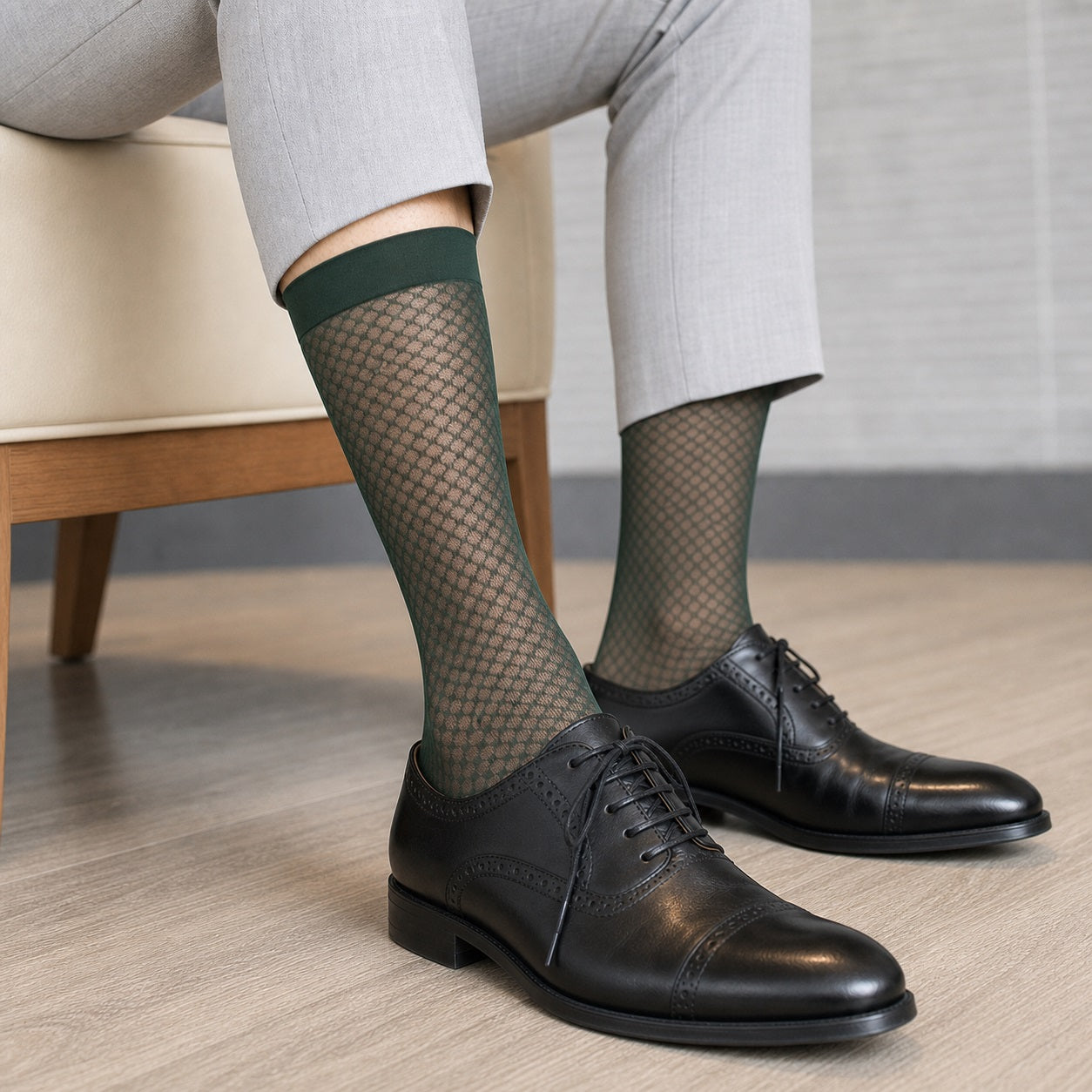 Elertra Emerald Diamond Mesh Dress Socks